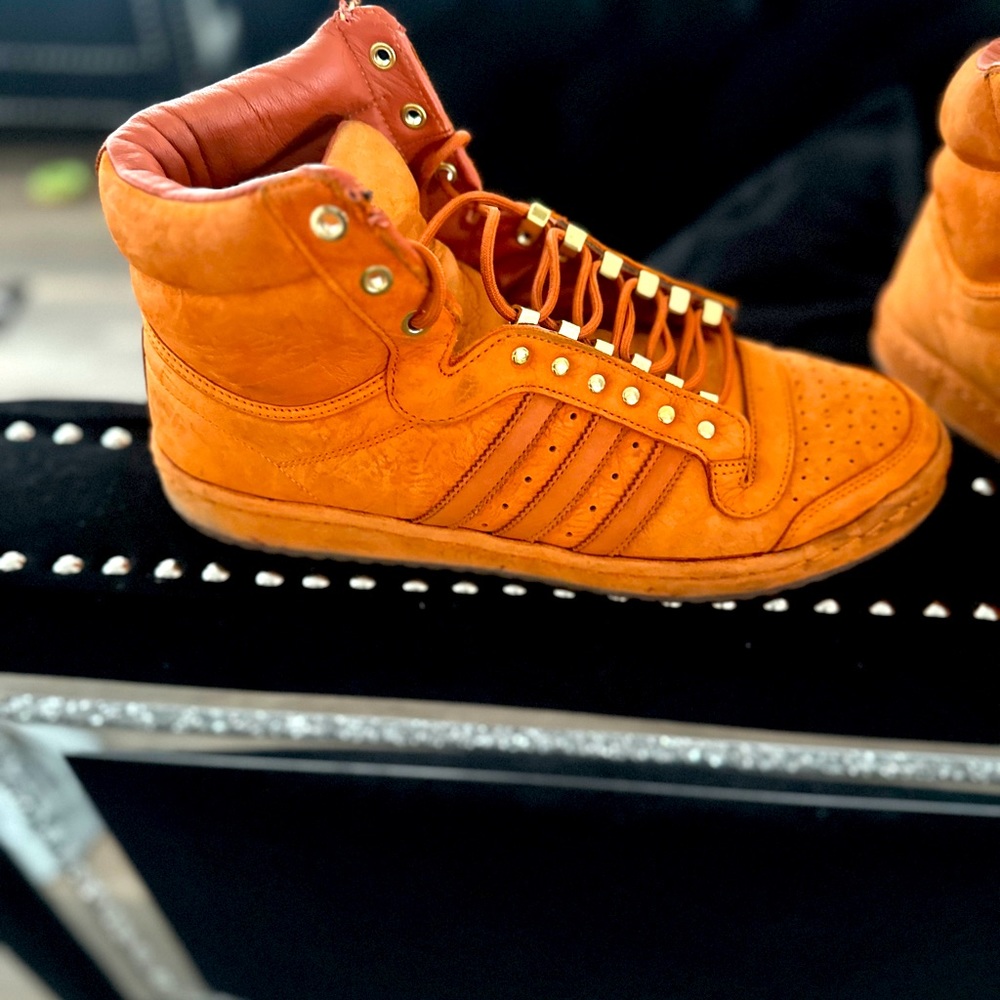Size 12 Adidas Top Ten Sneaker